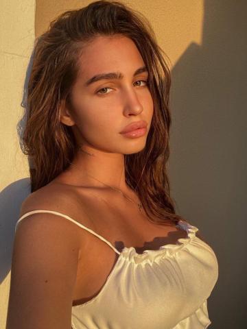 Милена Афродита фото 3